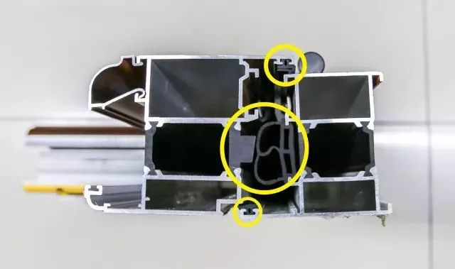 断桥铝窗户10道密封是智商税？2023年别再被商家忽悠了！