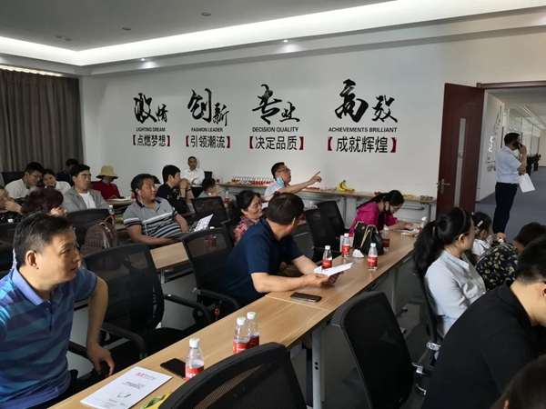 美尚门窗厂购会震撼收官，品质盛宴引爆消费狂潮！